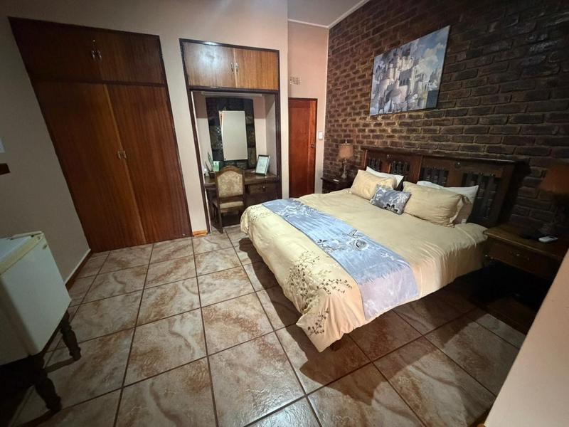 10 Bedroom Property for Sale in Kathu Northern Cape